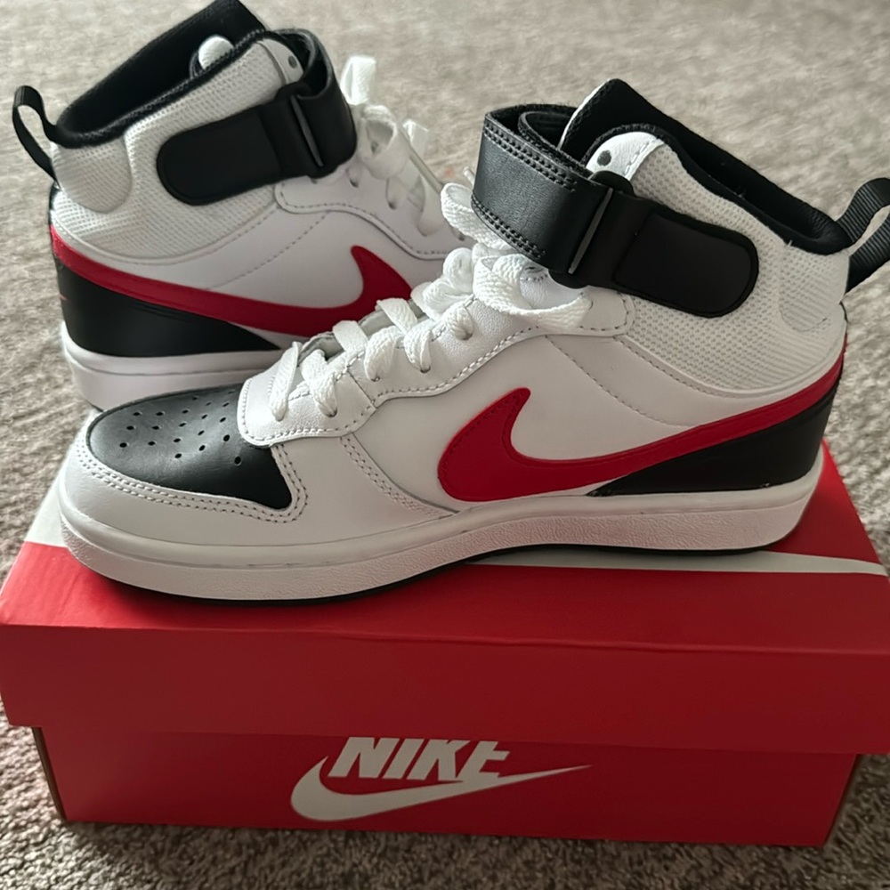 Nike shoes